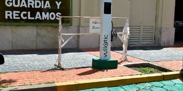 Fue colocado en las instalaciones del parque industrial.