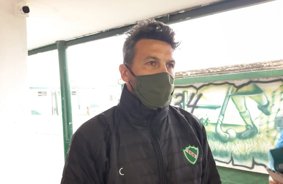 Mauricio Romero, entrenador de Ferro de General Pico, habló tras el balazo recibido en Mendoza: “La cuento de milagro”