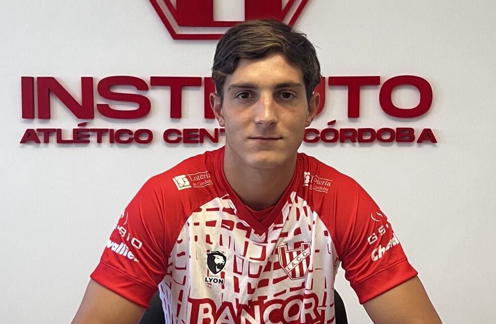 Instituto apuesta a las inferiores: seis juveniles firmaron su primer contrato profesional