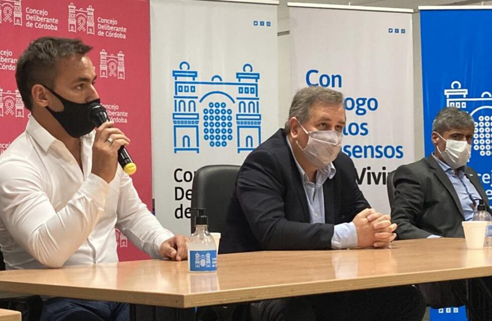Juan Negri criticó las medidas sanitarias tomadas por Llaryora