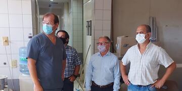Benedetto recorrió el Hospital Masvernat, donde Salto Grande asistió con obras y equipamiento