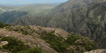 Denunciaron la presencia de avionetas sobrevolando una zona prohibida de Córdoba.