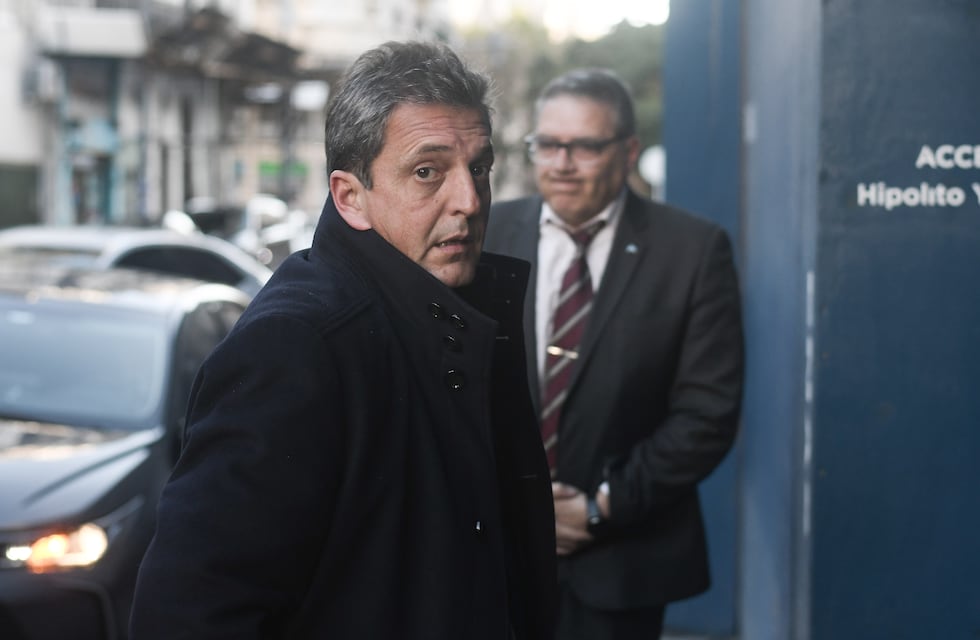 Sin acuerdo, Massa define qué hacer con los vencimientos ante la intransigencia del FMI