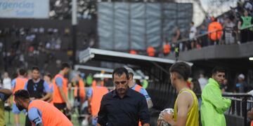 Masticando bornca e impotencia. Las sensaciones de Guillermo Farré tras el empate de Belgrano contra Platense (La Voz).