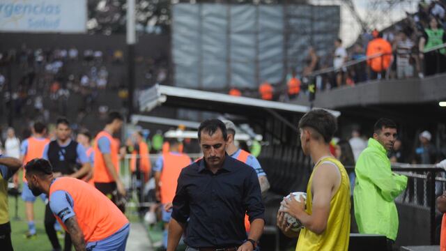 Masticando bornca e impotencia. Las sensaciones de Guillermo Farré tras el empate de Belgrano contra Platense (La Voz).