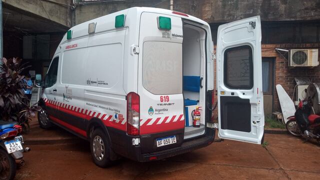 El Hospital SAMIC de Eldorado recibió una nueva ambulancia