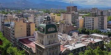 Vista aérea de la Ciudad de Mendoza.