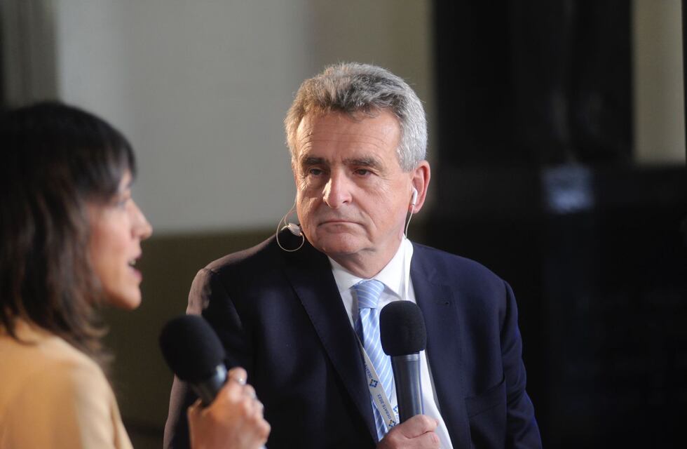 Agustín Rossi: “No se puede tener un presidente que admire a Margaret Thatcher”