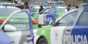 Encontraron una casa incenciada con un jubilado asesinado en La Plata.
