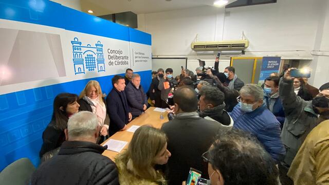 La oposición pide que se derogue la emergencia económica en el municipio.