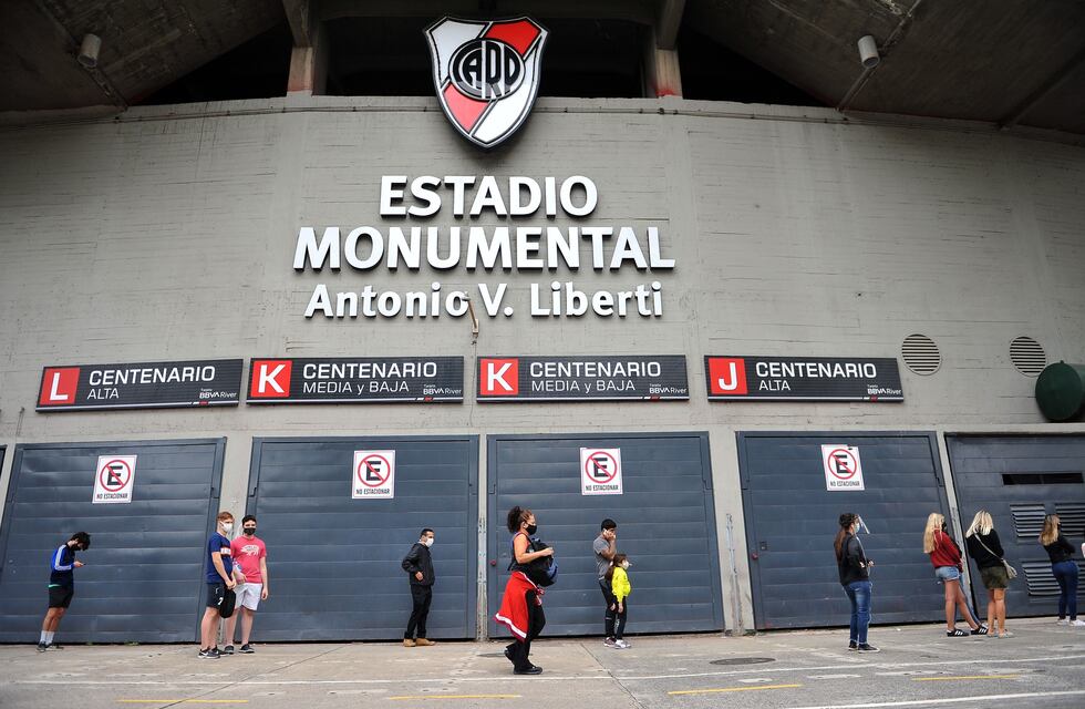 Solicitarán al menos una dosis de la vacuna contra el COVID-19 para asistir a los estadios