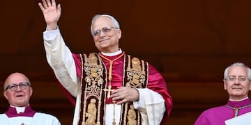 El polémico político argentino que predijo la llegada del Papa León XVI