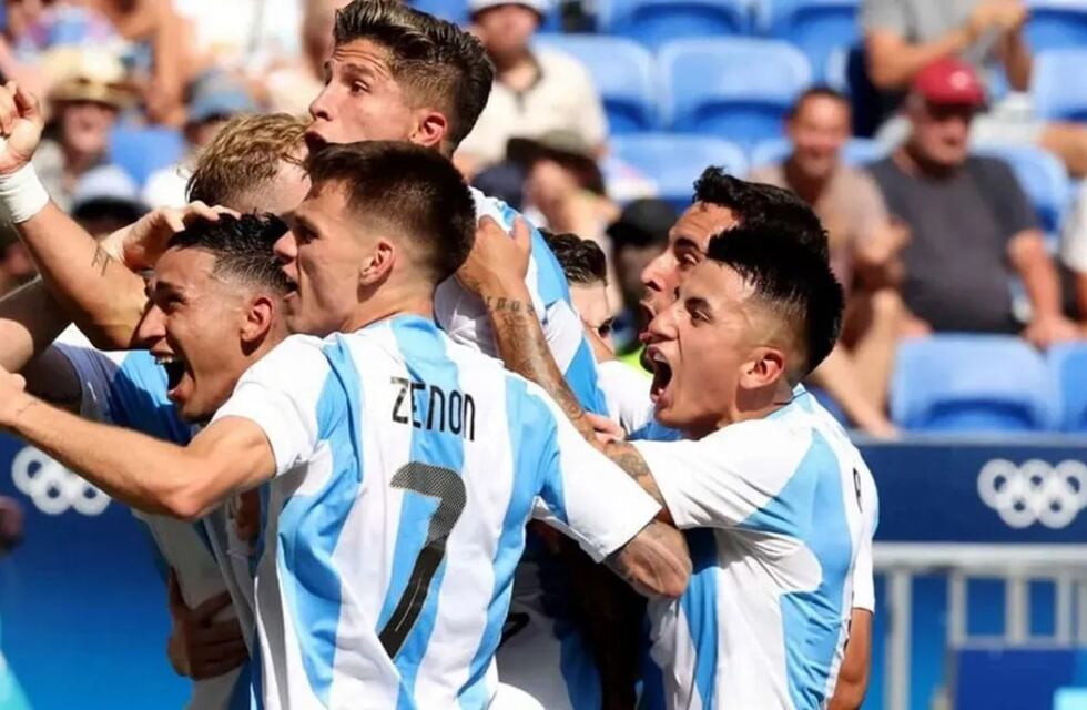 Argentina venció a Ucrania en los Juegos Olímpicos 2024: contra quién jugará en cuartos de final