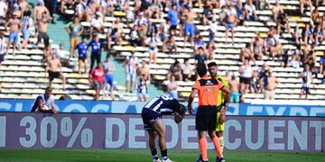 "El Perro" Auzqui tuvo una molestia y fue reemplazado en Talleres-Aldosivi. (José Gabriel Hernández / La Voz).