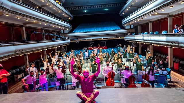 Abel Pintos en el Teatro La Comedia de Rosario (Municipalidad de Rosario)