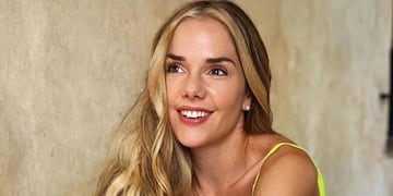 Espalda al descubierto y mini top: Julieta Nair Calvo cautivó en Instagram con un look de brillos