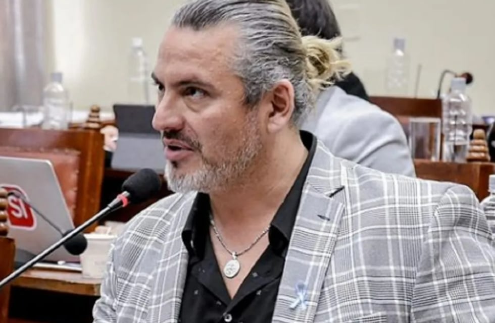 Escándalo con José García Alcazar en Salta: de ganar Operación Triunfo a ser concejal y cobrar casi $1.000.000