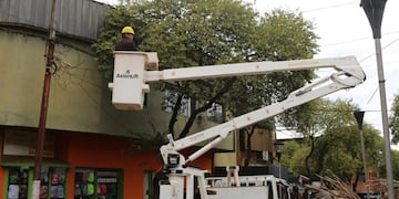 Eldorado avanza con el recambio de luminarias led en la vía pública.