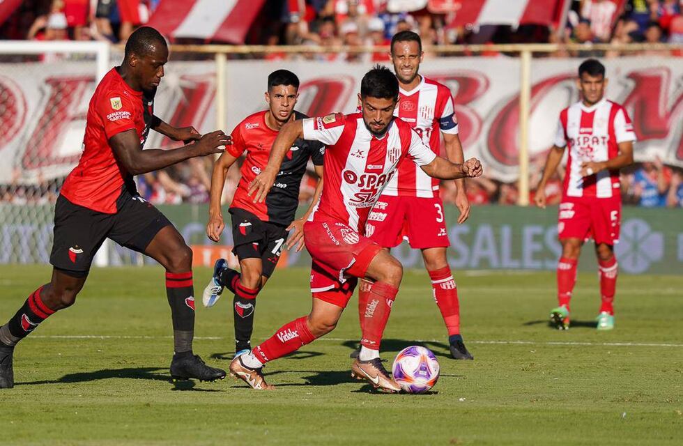 Clásico santafesino: Unión y Colón igualaron y siguen sin ganar en el torneo