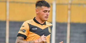 Santiago Giorgis, es uno de los tres refuerzos anunciados por Rosario para el Clausura del Promocional.
