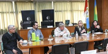 Marcelo Riberi (IMV), Germán Bottero (Concejo Municipal), Marcelo Lombardo (Jefe de Gabinete) y Noelia Chiappero (Hacienda) estuvieron en el sexto piso.