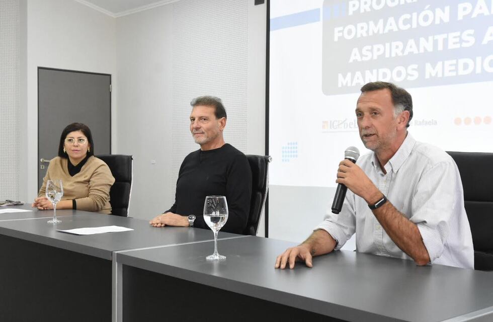 Novena edición del programa de Formación para Aspirantes a Mandos Medios