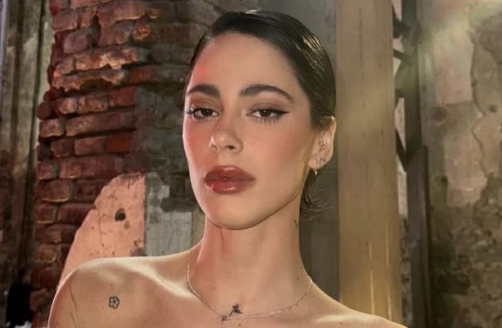 Al estilo Shakira: el jugado outfit que eligió Tini Stoessel para acompañar a Emilia en su show en Vélez