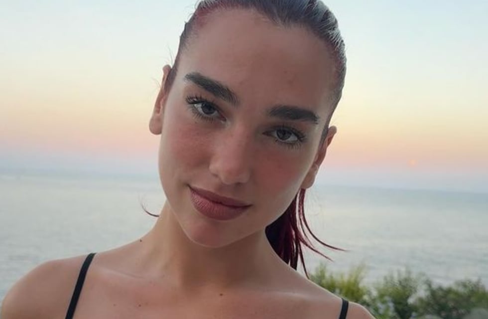 Después de confirmar su show en River, Dua Lipa sorprendió con una jugada sesión de fotos en lencería