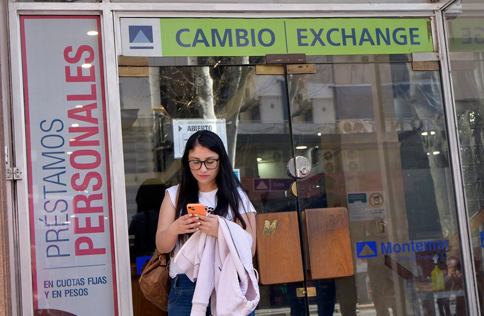 Dólar blue en Córdoba: en suba, así cerró la divisa este lunes 27 de enero