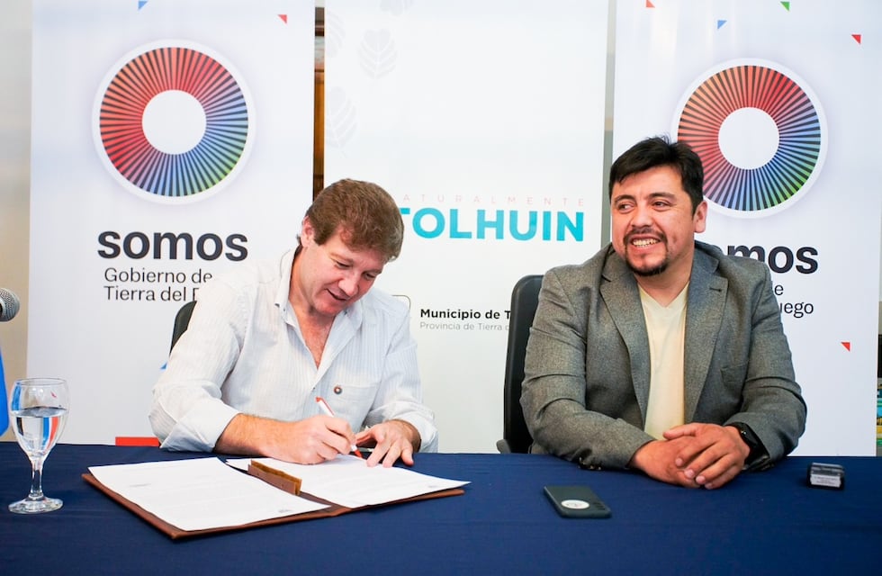 Firman convenio para la pavimentación del barrio 9 de Octubre de Tolhuin