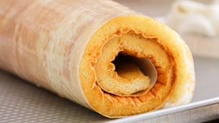 Cómo hacer masa de pionono casera con solo 4 ingredientes: la receta económica para estas Fiestas