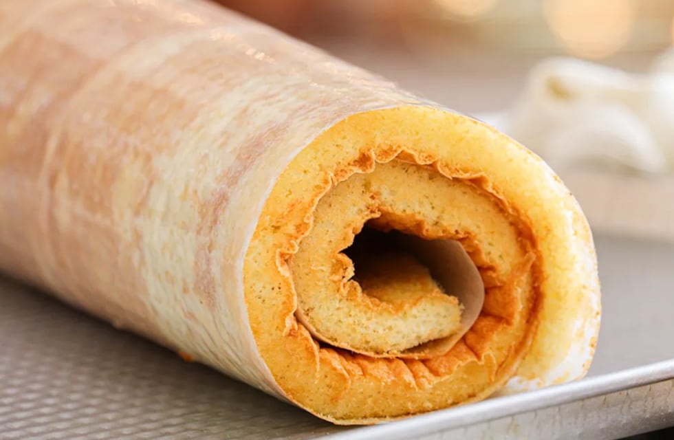 Cómo hacer masa de pionono casera con solo 4 ingredientes: la receta económica para estas Fiestas