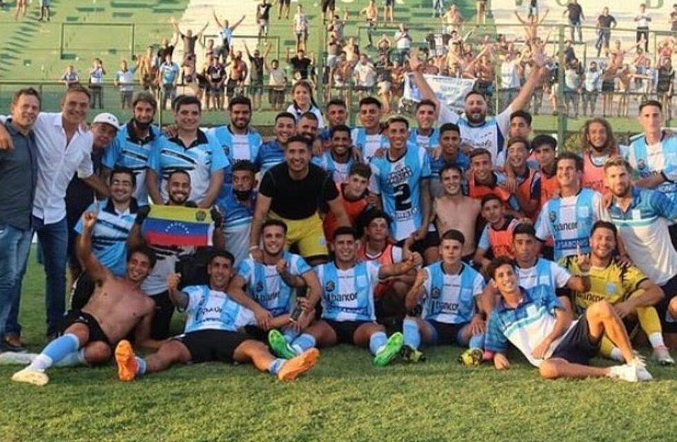 Racing ascendió al Federal A en San Francisco