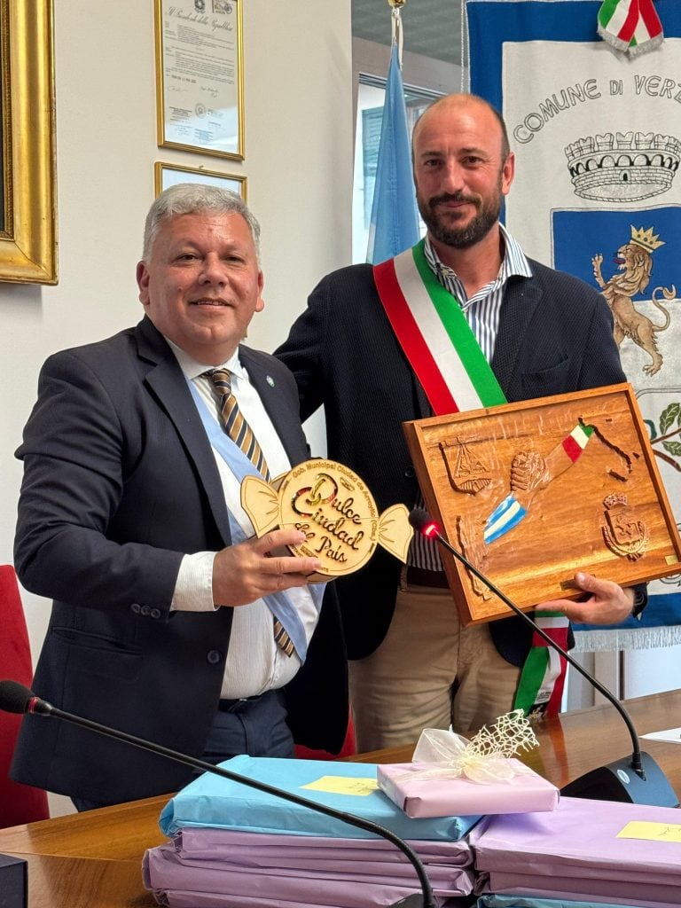 22 años se cumplieron del hermanamiento entre Arroyito, Argentina, y Verzuolo, Italia