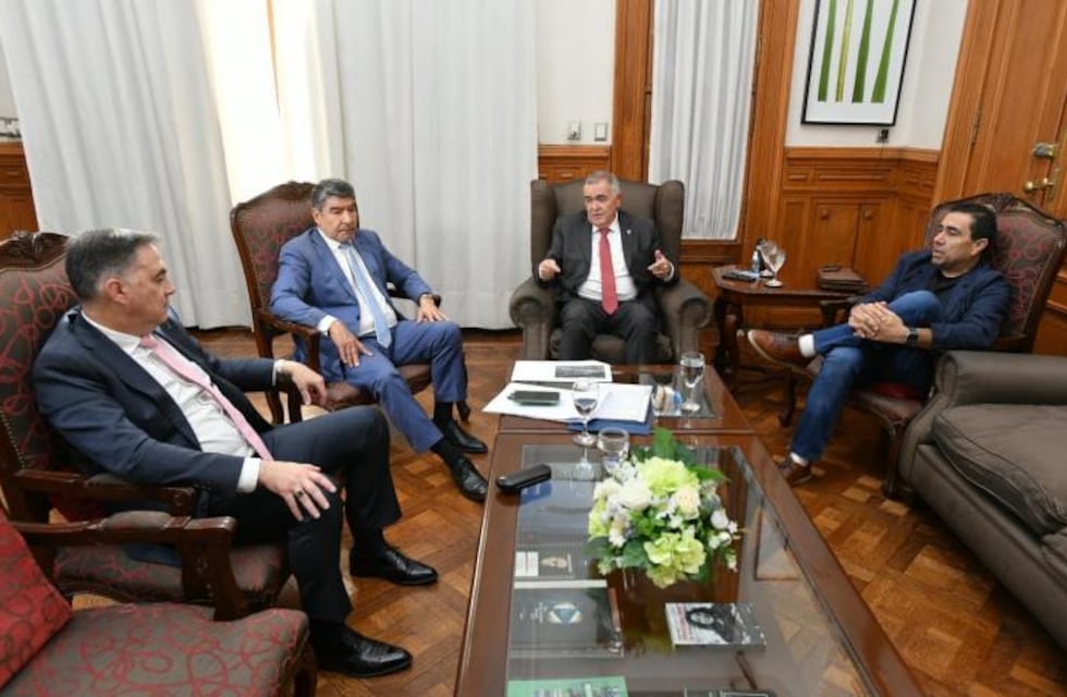 Reunión entre Jaldo, Acevedo y Mansilla