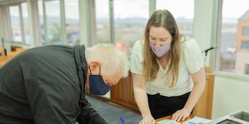 La Secretaría de Justicia informó que aún restan retirar más de mil documentos que se encuentran en las sedes centrales de las tres ciudades.