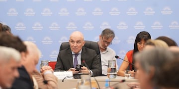 La privatización de Aerolíneas recibió dictamen en las comisiones de Transporte y Presupuesto (Foto: HCDN)