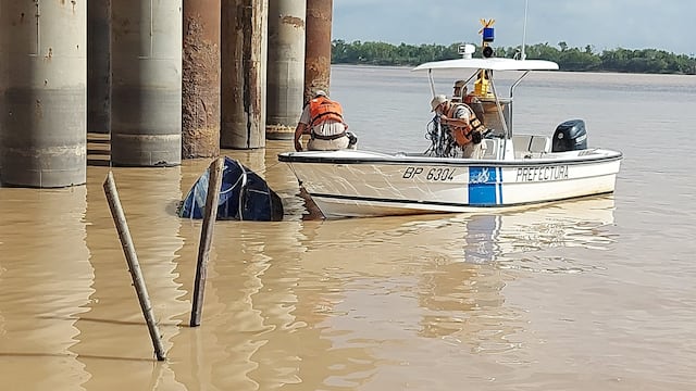 Accidente en el Río: dos jovenes chocaron su lancha en la Toma Nueva.