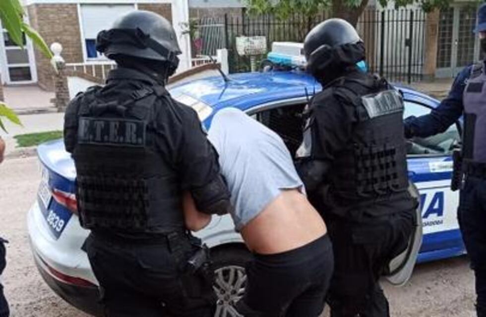 Volvió a caer Pocholito por abuso de armas