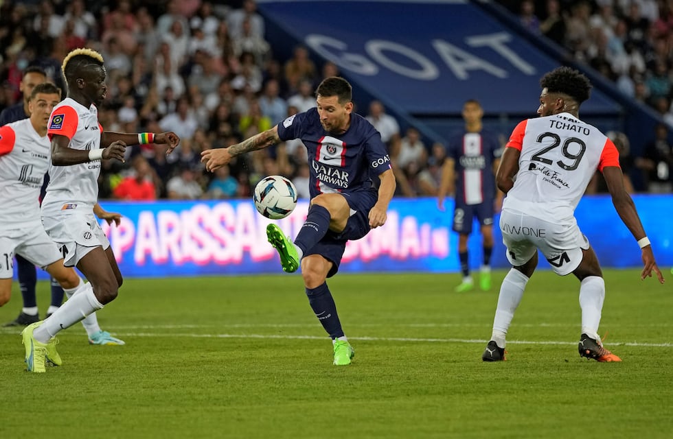 El PSG aplastó al Montpellier con la vuelta del tridente Messi, Mbappé y Neymar