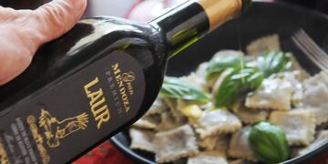 La olivícola mendocina Laur obtuvo el primer lugar en el ranking de las 100 mejores del mundo.