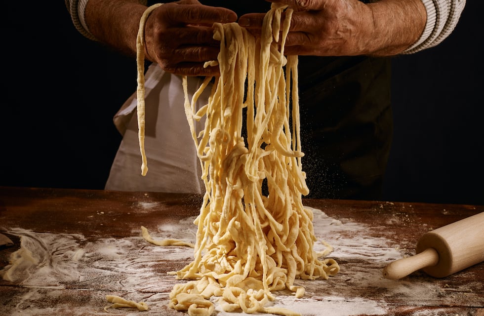 Cómo hacer una masa integral para pastas rellenas: la receta sin máquina y con pocos ingredientes