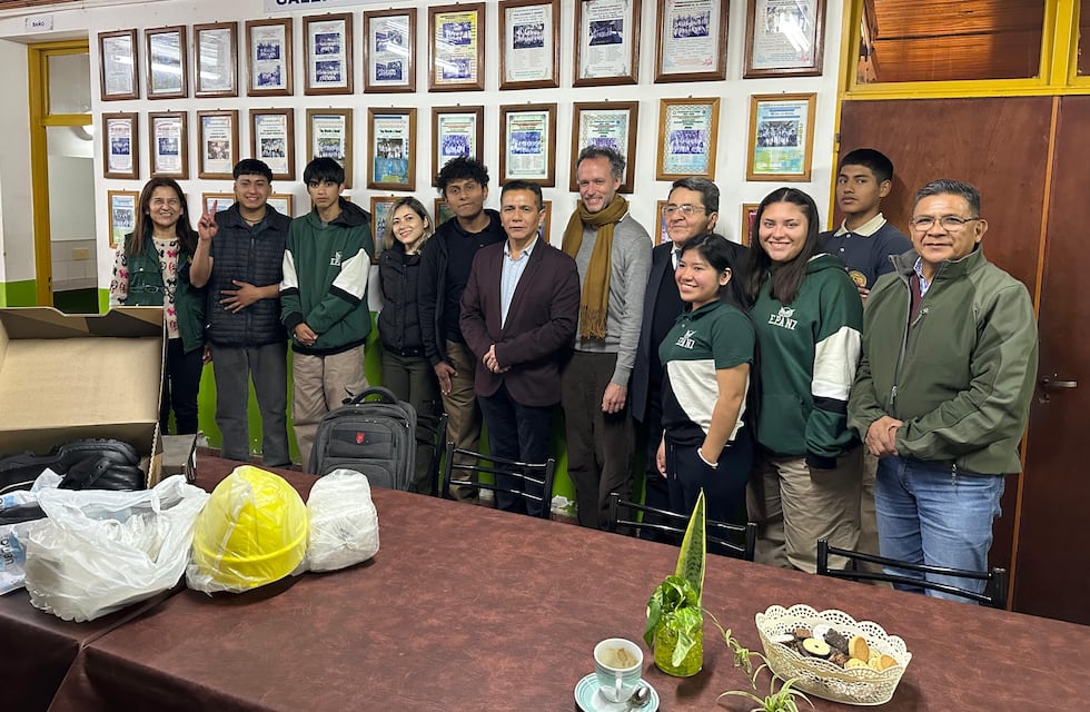 Empresa china asume compromiso de cooperación con la educación agrotécnica de Jujuy