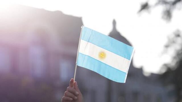 Se suspenden las clases por el partido de Argentina.