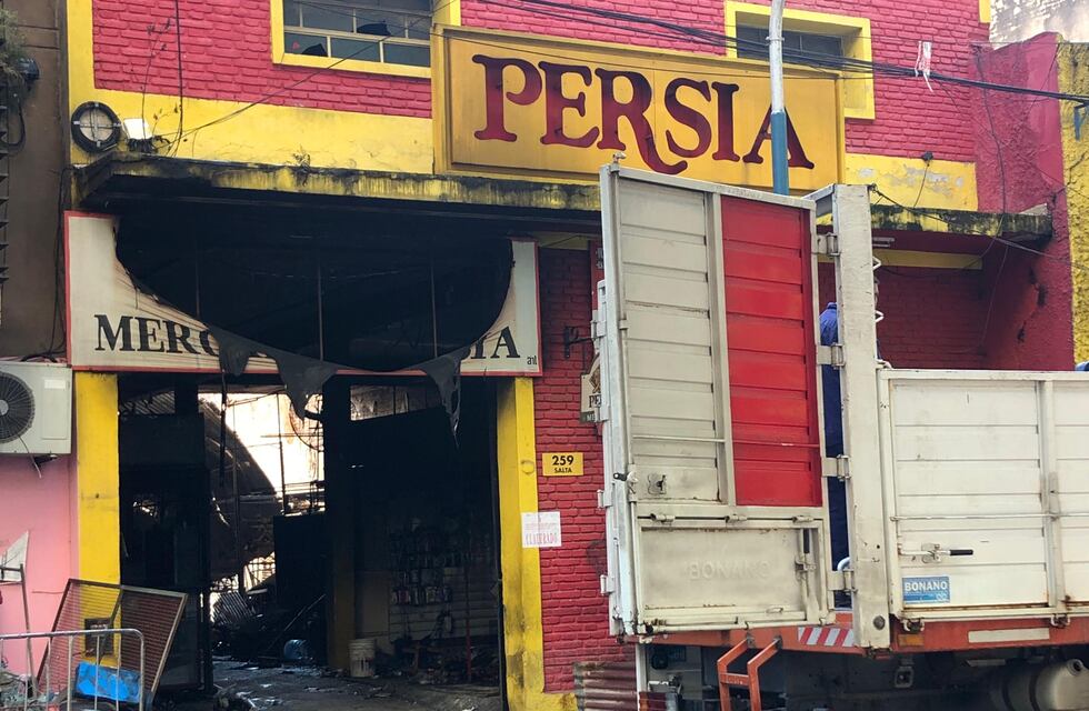 Triste noticia: murió el bombero que permanecía internado luego del incendio en el Mercado Persia