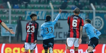 Belgrano y el triunfo 3 a 2 ante Defensores de Belgrano, por el cabezazo de Tobías Ostchega (Prensa Belgrano).