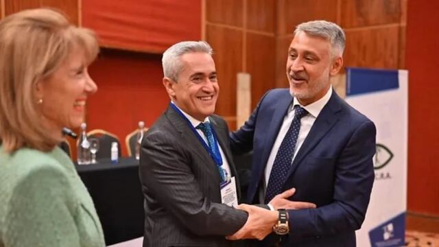 Firma del acuerdo destinado a fortalecer el control del túnel subfluvial