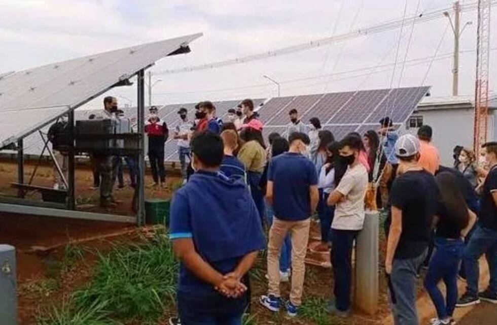 Perfeccionamiento y capacitación a los alumnos de la EPET N°44 de San Antonio