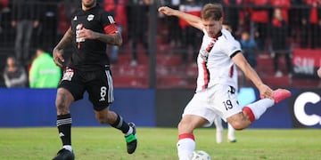 La Lepra se quedó con el partido