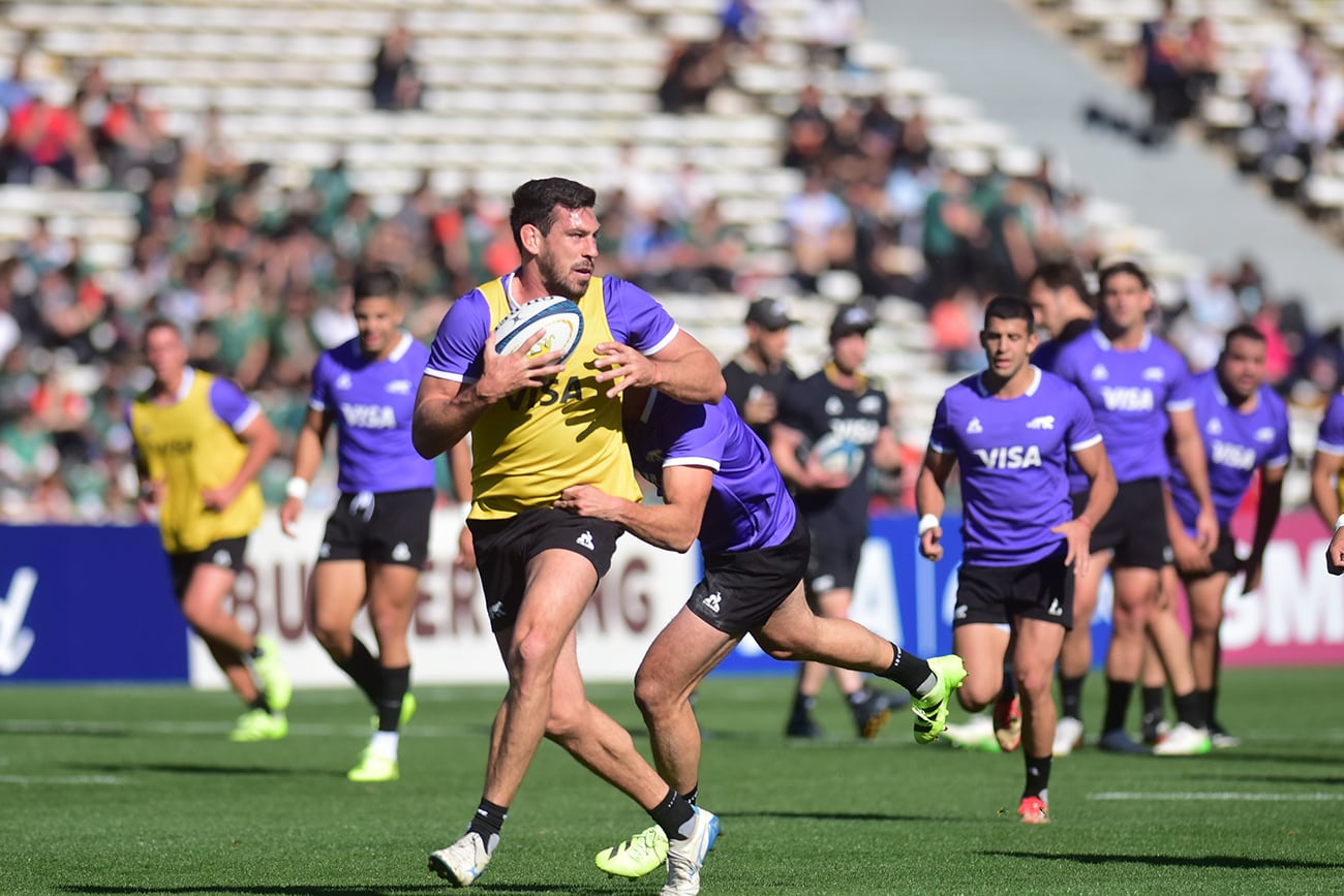 Entrenamiento abierto de Los Pumas en el Kempes. (José Gabriel Hernández / La Voz).